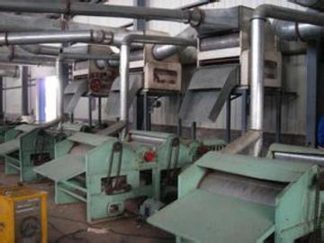 Auto feeding type cotton waste cleaning machine
