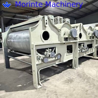 Old cloths opening and recycling machine
